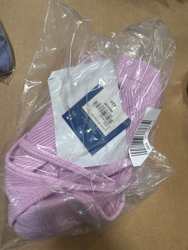 Photo 1 of Arizona Womens Juniors V Neck Sleeveless Tank Top Lilac Rose Size med