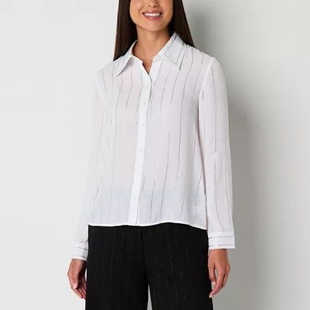 Photo 1 of Laurel Grey Womens Long Sleeve Regular Fit Button-Down Shirt, Medium, White
