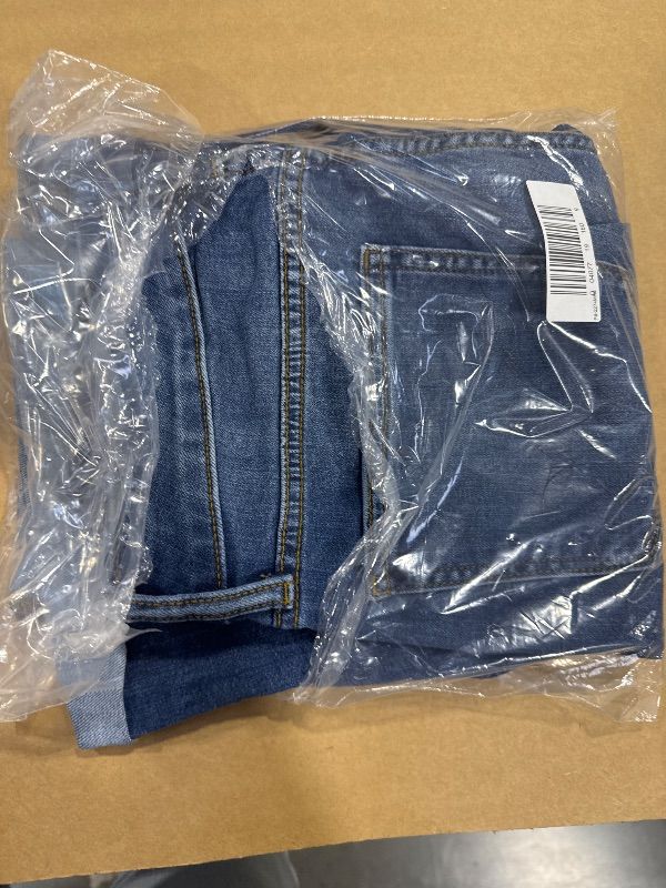 Photo 1 of St. John's Bay Womens 11" Mid Rise Bermuda Short, 6, Blue
