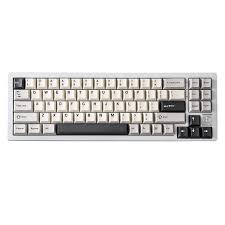 Photo 1 of YUNZII  Mechanical Keyboard 