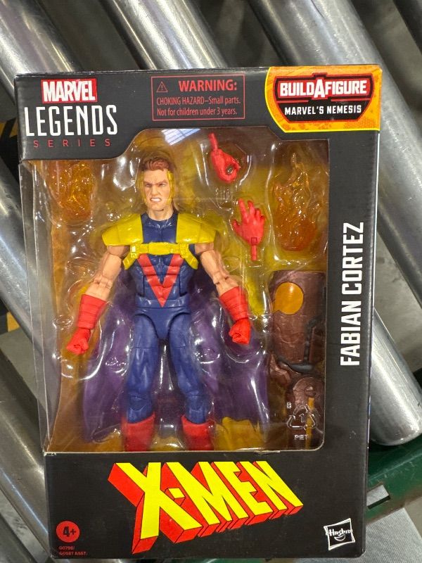 Photo 1 of Marvel Legends Series Fabian Cortez, X-Men Comics Collectible 6-Inch Scale Action Figure