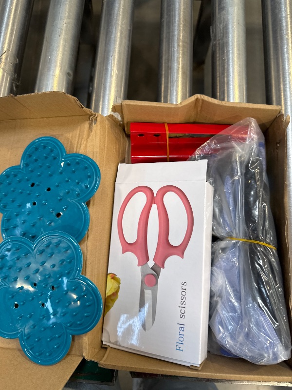 Photo 1 of Kehail Floral Toolkit,Rose Thorn Remover Tool, Garden Pruning Shears Scissors Kit, Florist's Toolkit,Use for Florist Supplies (Toolkit)