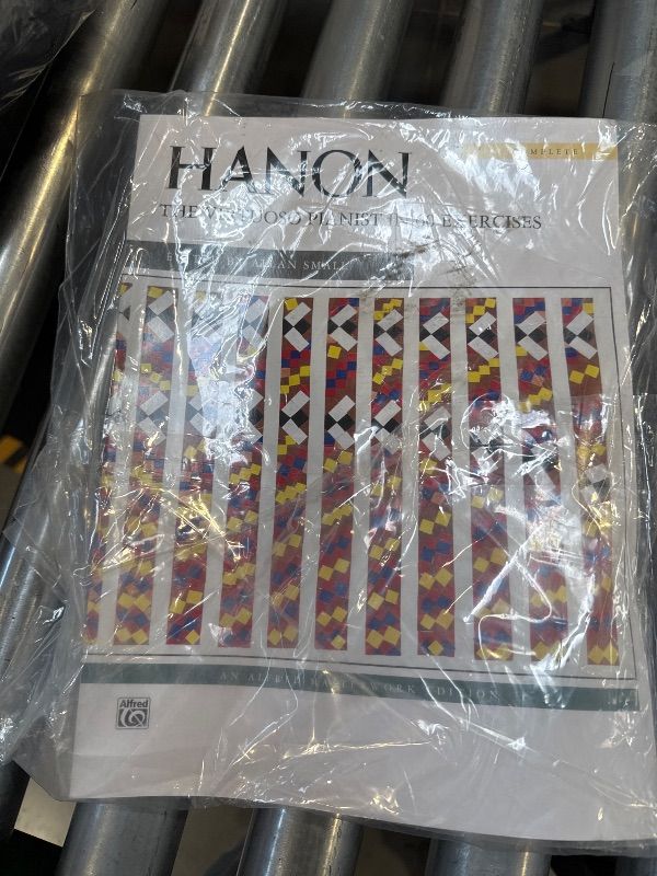 Photo 1 of Hanon, the Virtuoso Pianist in 60 Exercises
