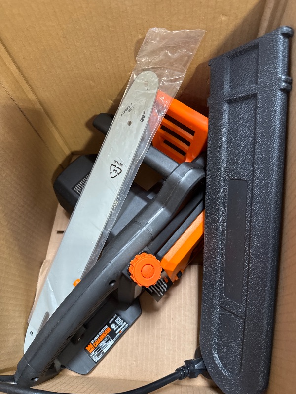 Photo 1 of WEN 4017 Electric Chainsaw, 16"
