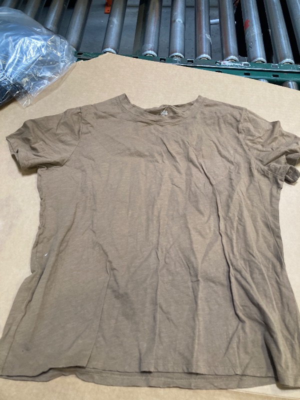 Photo 1 of A.N.A Size xxl womens t shirt 