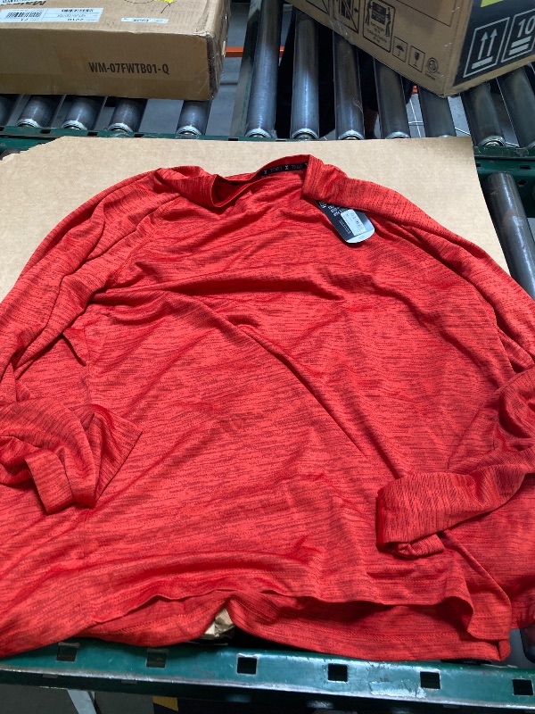 Photo 1 of Xersion long sleeve workout shirt ( size xxl ) 