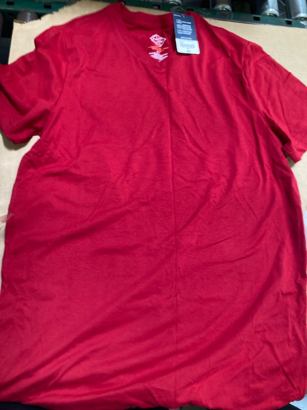 Photo 1 of St. John's Bay Super Soft Mens V Neck Short Sleeve Quick Dry Big and Tall T-Shirt size M T 
