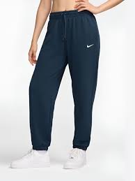 Photo 1 of Womens Nike Sweatpants ( size L ) 