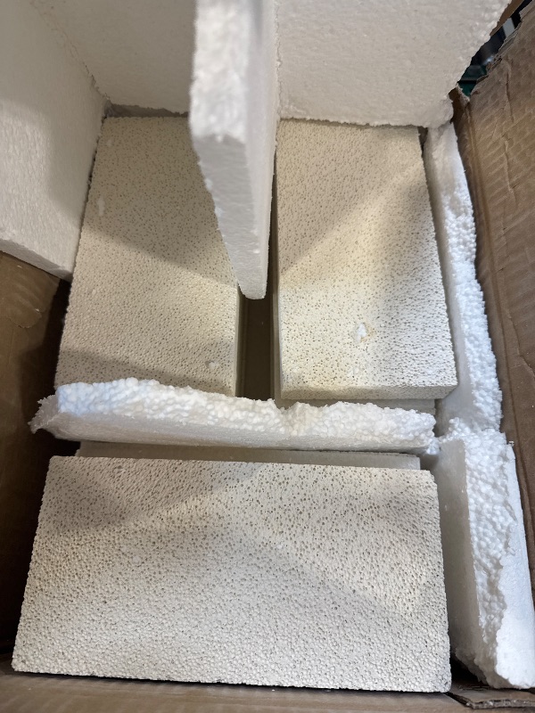 Photo 1 of 12 Pieces Insulating Fire Brick for Ovens, Kilns, Blacksmith, Fireplaces, Forges 9" x 4.5" x 1.25" 2300F Rated Insulating Fire Bricks