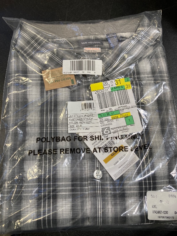 Photo 1 of Van Heusen Big and Tall Men's Classic Fit Long Sleeve Button-Down Shirt, 4x-large, Gray
