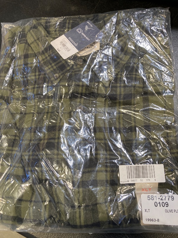 Photo 1 of St. John's Bay Men's Long Sleeve Classic Fit Big and Tall Flannel Shirt XL