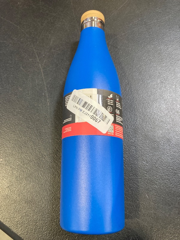 Photo 1 of SIGG - Insulated Water Bottle - Meridian Electric Blue - Leakproof & Extra-Slim - BPA Free - Plastic Free - 18/8 Stainless Steel - Double Walled - Bamboo Screw Top - Blue - 24 Oz