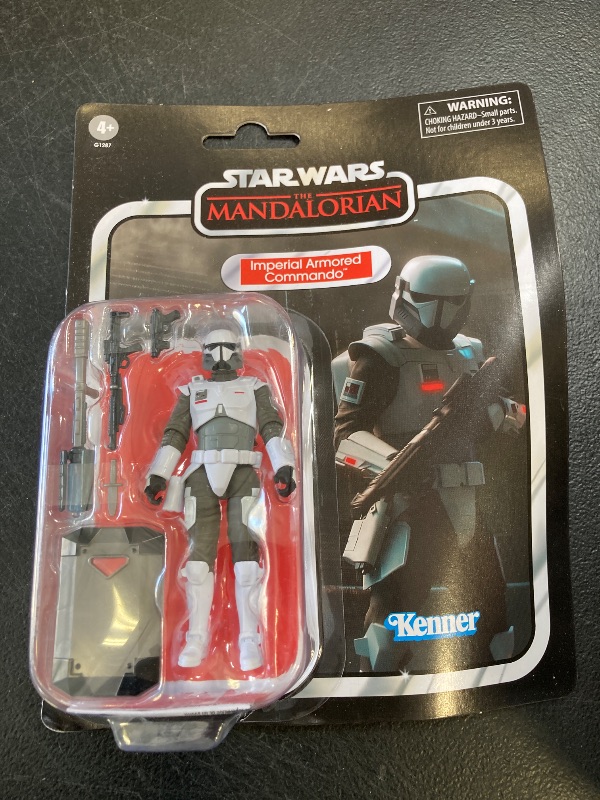 Photo 1 of STAR WARS The Vintage Collection Imperial Armored Commando, Deluxe The Mandalorian 3.75 Inch Collectible Action Figure