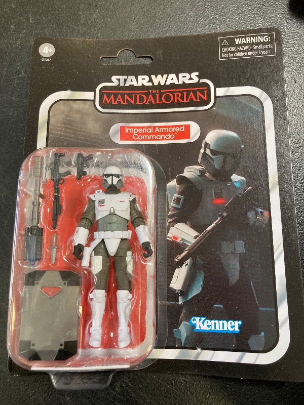 Photo 1 of STAR WARS The Vintage Collection Imperial Armored Commando, Deluxe The Mandalorian 3.75 Inch Collectible Action Figure