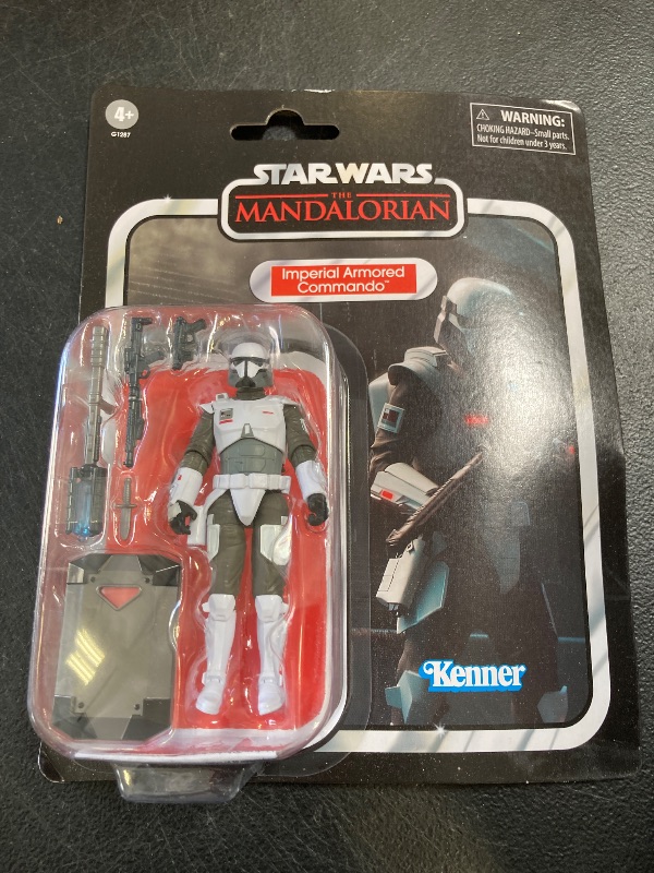 Photo 1 of STAR WARS The Vintage Collection Imperial Armored Commando, Deluxe The Mandalorian 3.75 Inch Collectible Action Figure