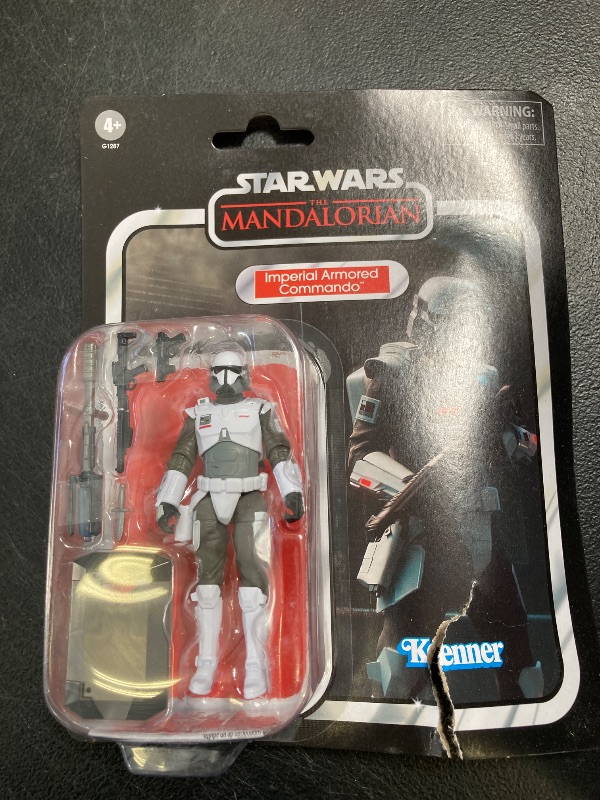 Photo 1 of STAR WARS The Vintage Collection Imperial Armored Commando, Deluxe The Mandalorian 3.75 Inch Collectible Action Figure