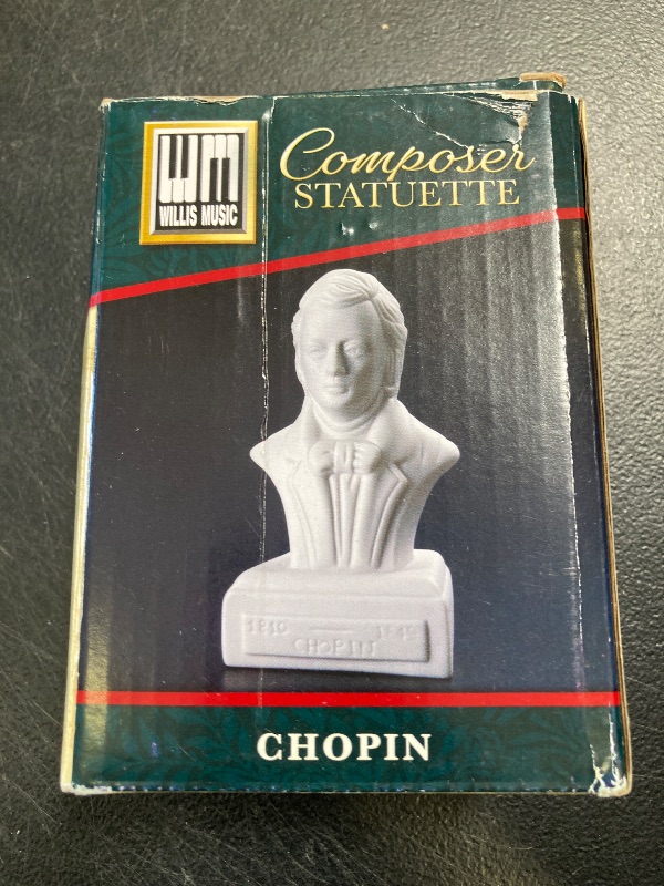 Photo 1 of Willis Music Composer Statuette - Grieg 5"