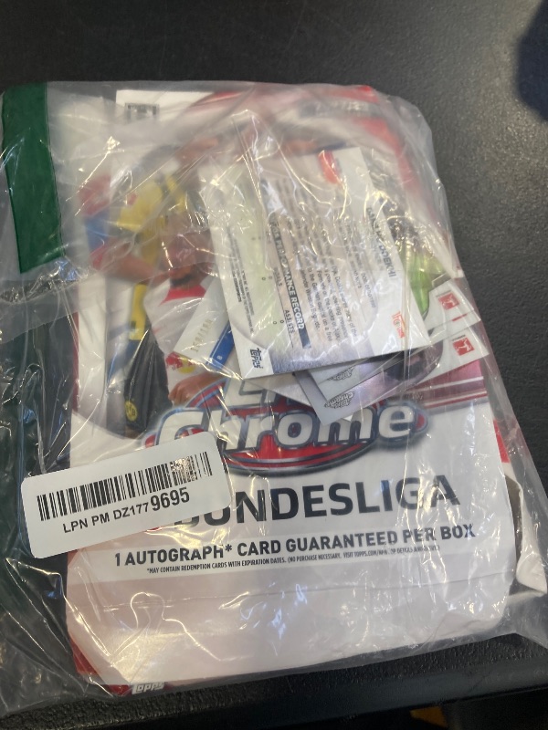 Photo 1 of 2022/23 Topps Chrome Bundesliga Futbol Soccer Trading Cards Hobby Box