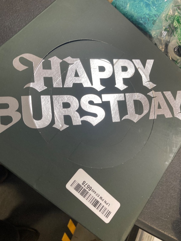 Photo 1 of SEVENTEEN 5th Album 'HAPPY BURSTDAY'[NEW ESCAPE Ver.]