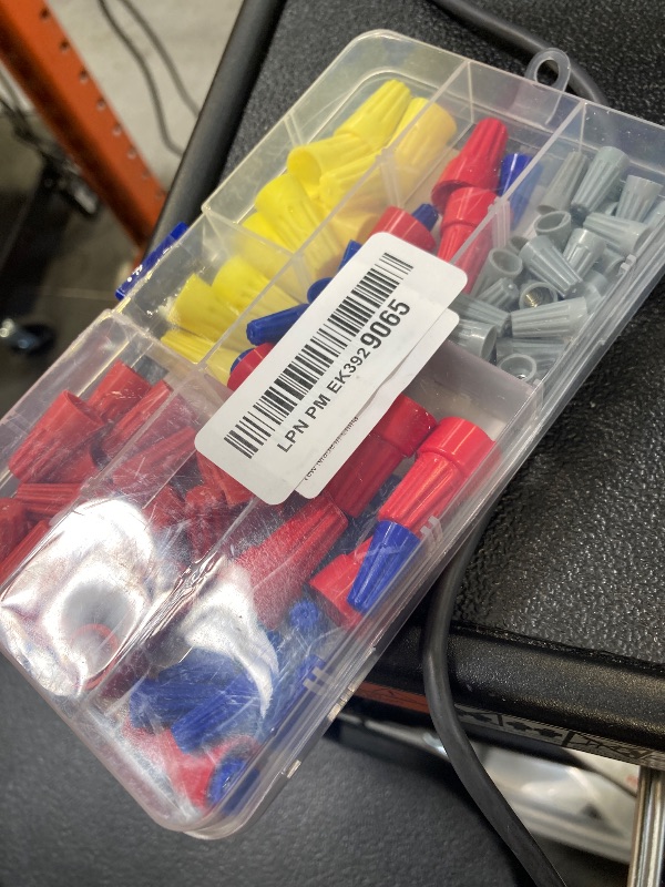 Photo 1 of Crweety 100PCS Wire Connectors Nuts Electric Wire Caps Insulating Insert Twist Electrical Wire Connectors Colorful Wire Assortment Nuts for Quick Connection