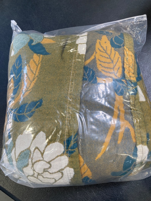 Photo 1 of Shesyuki Boho Throw Blanket for Bed - 100% Pure Cotton Ultra Soft Rustic Quilt - Farmhouse Décor Bed Blankets, All Season Rustic Throw for Sofa Couch Chair(80''x 90'', Flower Branch)