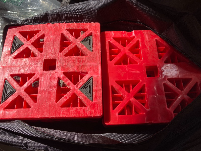 Photo 1 of Homeon Wheels 10 Packs Rv Camper Leveling Blocks, Chocks Anti-Slip Pads Design Include Camper Levelers and Carrying Bag for Camper Travel Trailer
