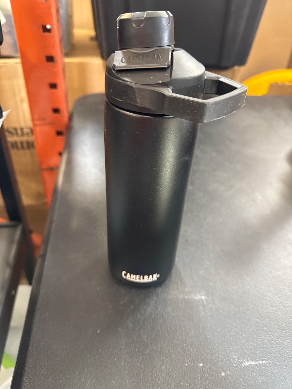 Photo 1 of CamelBak Chute Mag Vacuum Insulated Stainless Steel Water Bottle
20oz