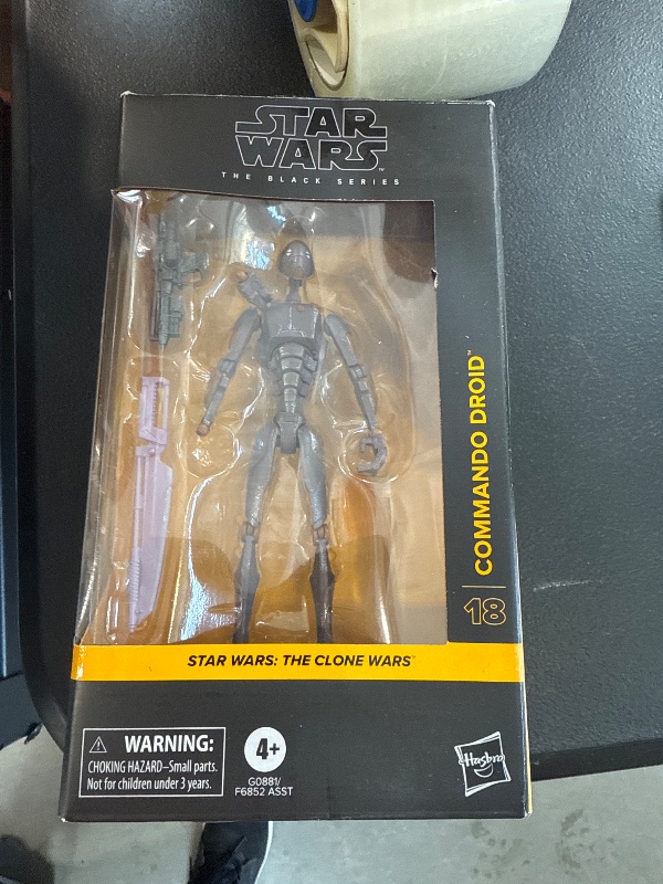 Photo 1 of STAR WARS The Black Series Commando Droid, The Clone Wars Premium Collectible 6 Inch Action Figure