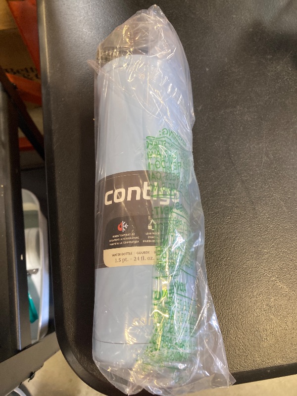 Photo 1 of Contigo Cortland Water Bottle 24 oz Glacier