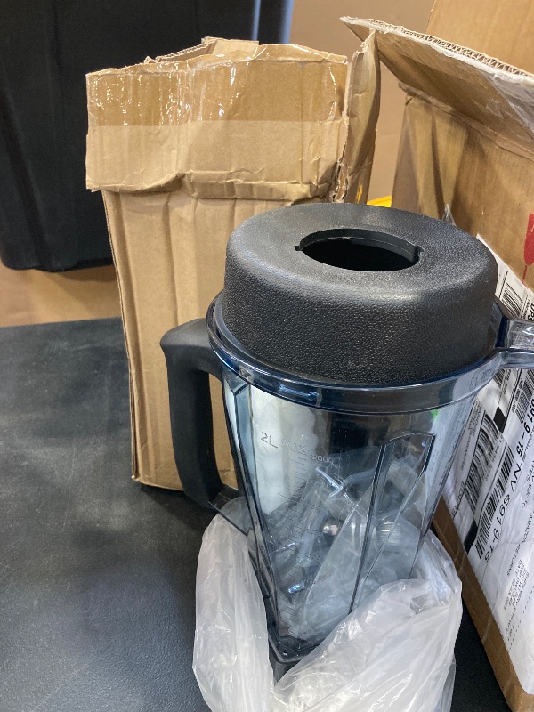 Photo 1 of 64oz Blender Pitcher Replacement Parts with Grinding and Crushing Blades with Blade Wrench vitamix 5200 6500 E320 E520 Aspire Creations Professional VM0101