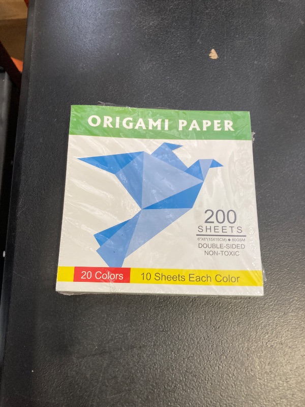 Photo 1 of Origami Paper Double Sided Color - 200 Sheets - 20 Colors - 6 Inch Square Easy Fold Paper for Beginner