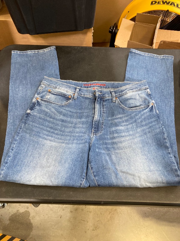 Photo 1 of mens lucky brand blue jean size 36x34