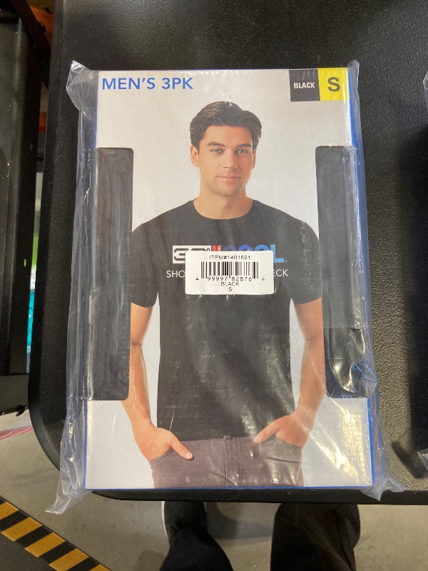 Photo 1 of 32 Degrees Men's Cool Tee, 3-Pack (US, Alpha, small , Regular, Regular, Black)