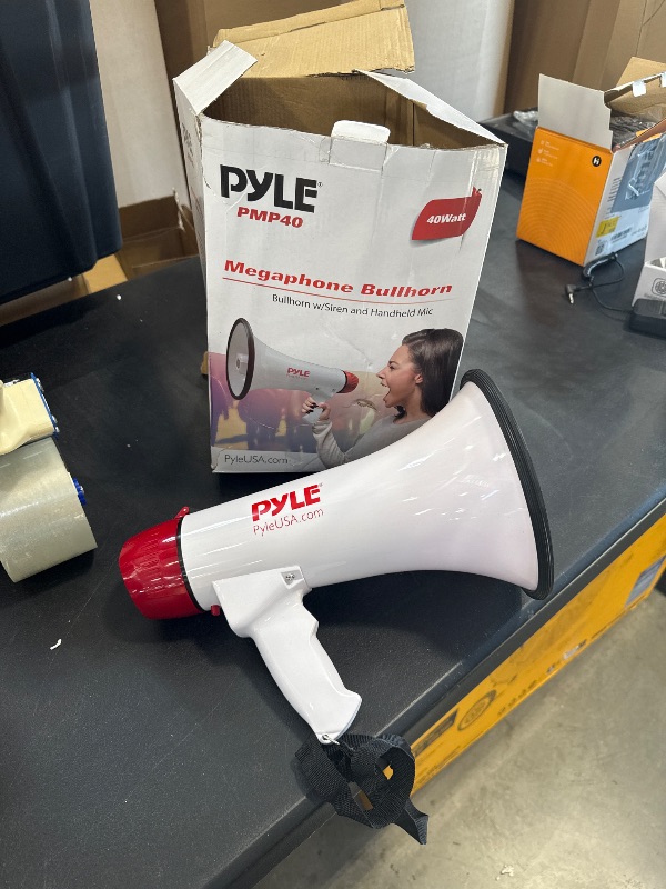 Photo 1 of Pyle 40 Watt Professional Megaphone Clear Sound & Ergonomic Grip - Multi-Function with Talk, Siren, Volume Control - Detachable Handheld Mic - Indoor & Outdoor Sports, Emergency Response
