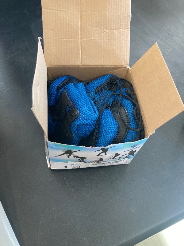 Photo 1 of Kids Protective Gear Set Wemfg Knee Pads for Kids 3-8 Years Toddler Knee and Elbow Pads with Wrist Guards 3 in 1 for Skating Cycling Bike Rollerblading Scooter(Blue)