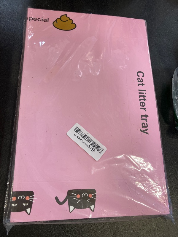 Photo 1 of 30 Pack Disposable Cat Litter Box Foldable Paper Kitty Tray 13.8x10x2 in Small Lightweight Cardboard Box Water Proof for Indoor Low Entry Easy Disposal Non Clumping Nice Absorption Portable (Pink)
