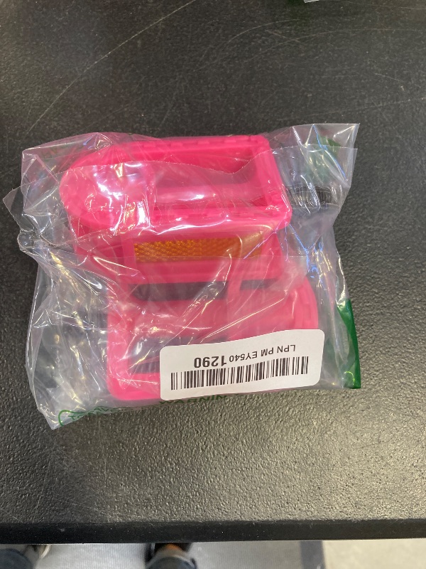 Photo 1 of N3od3er Kid's Bike Pedal 1/2-Inch Bike Pedals 1 Pair Kids Spindle Pedals Resin 12‘’ 14‘’ (Pink)