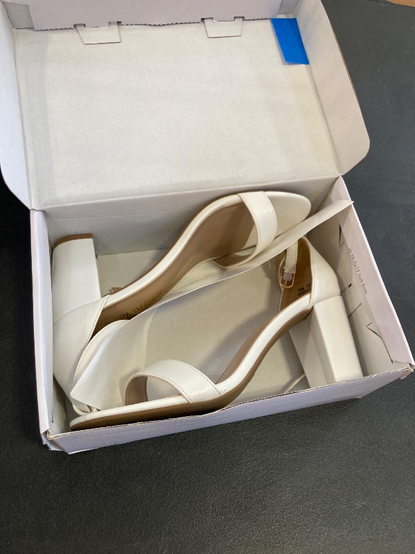 Photo 1 of DREAM PAIRS Women's Chunk Low Heel Pump Sandals,Size 7.5,White/Pu,CHUNK