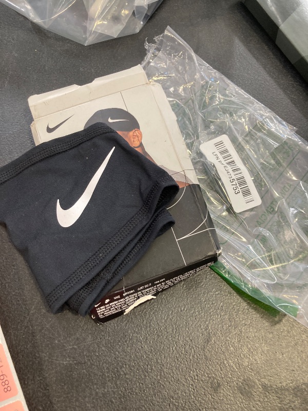 Photo 1 of Nike Pro Dri-Fit Skull Wrap 5.0, Black, Taglia unica
