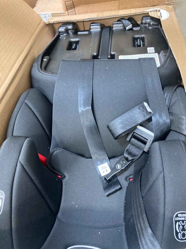 Photo 1 of Graco Tranzitions 3-in-1 Harness Booster Car Seat, Forward Facing Car Seat, Highback, to Backless Booster, Black