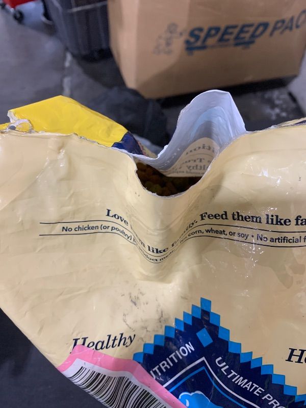 Photo 1 of ITEM WAS PREV OPEN AND RETUNED PLEASE SEE PHOTOS ---------------------------------------Blue Buffalo Life Protection Formula Natural Adult Healthy Weight Dry Dog Food, Chicken and Brown Rice 15-lb, Best By July 7 2026