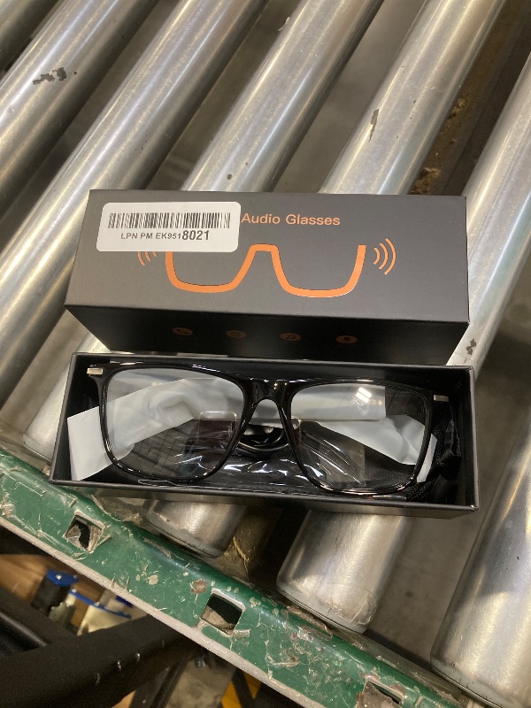 Photo 1 of Giinova Ai Translation Smart Glasses with Chat GPT Bluetooth for Men Women with 140 Language Color-Change Lens Clear Headphone with Speaker Sunglasses,Travel Meeting Trade Business