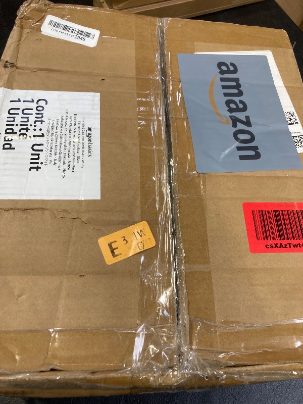 Photo 1 of Amazon Basics Cast Iron Dutch Oven Pot with Lid, Enameled, Round, Dual Handles, Heavy-Duty, Small, 4.3-Quart, White