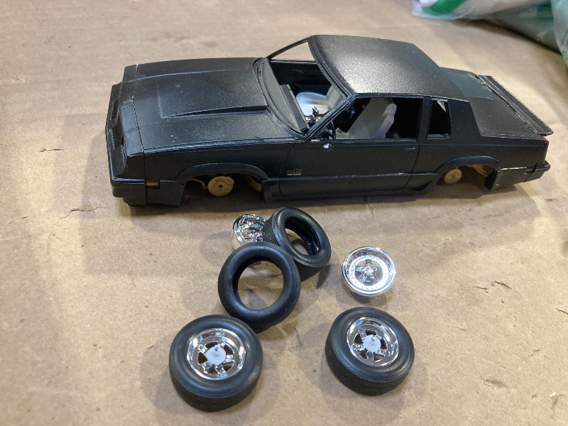Photo 1 of Revell 14545 '68 Pontiac Firebird 2'N1 1:25 Scale 122-Piece Skill Level 4 Model Building Kit