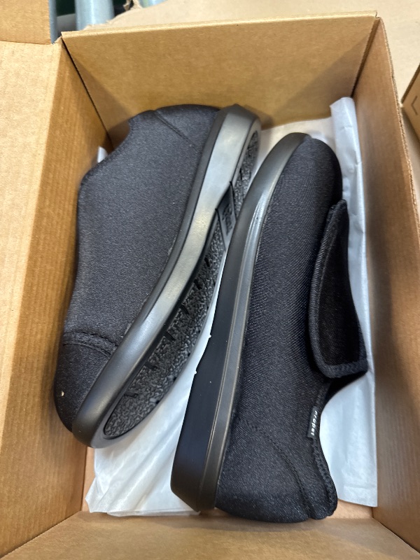 Photo 1 of Propét Women's Black Cush'n Foot 10 3E US