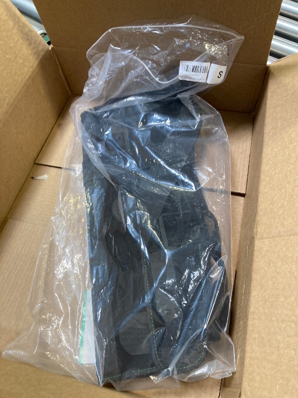 Photo 1 of 3-Panel Knee Immobilizer Full Leg Support Brace, Aluminum alloy Straight Knee Splint - for Knee Pre-and Postoperative & Injury or Surgery Recovery (Update Size S)
