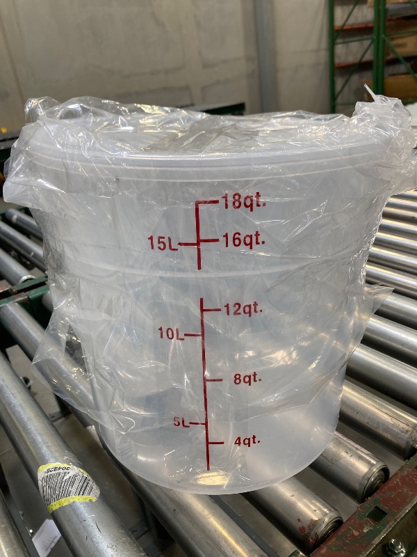 Photo 1 of Cambro RFS18PP190 Storage Container round 18 qt. translucent