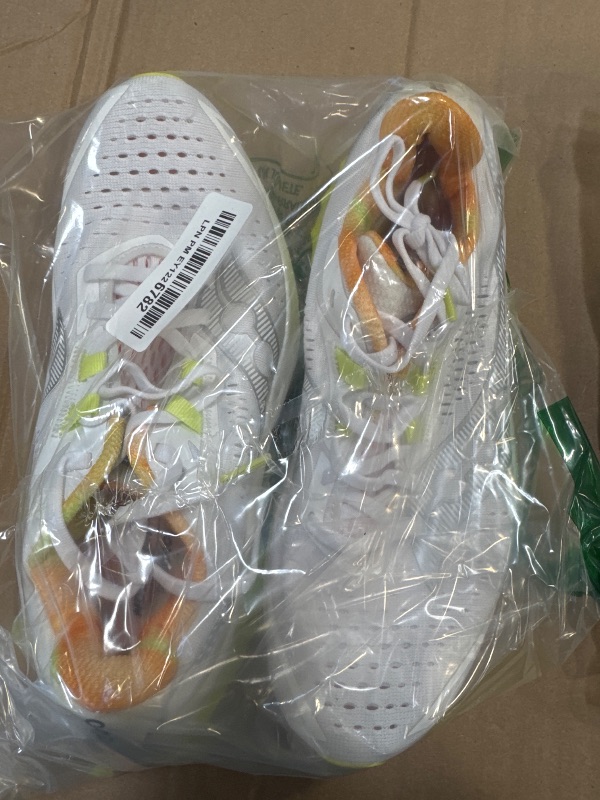 Photo 1 of Saucony Endorphin Speed 4 size 7.5