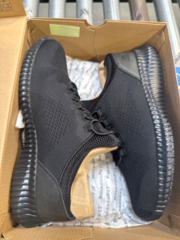 Photo 1 of Skechers Men's Cessnock, Black, 9.5 Wide