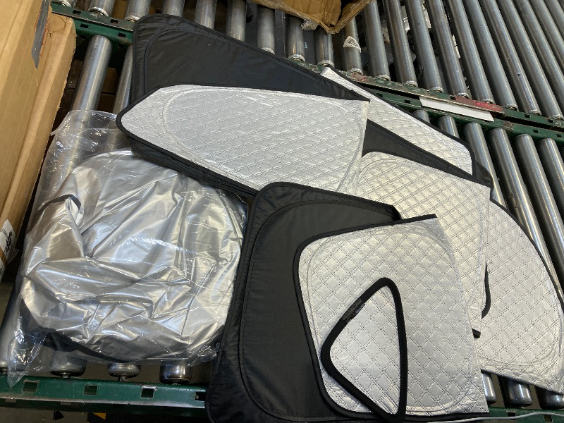 Photo 1 of Collapsible Photography Reflector
